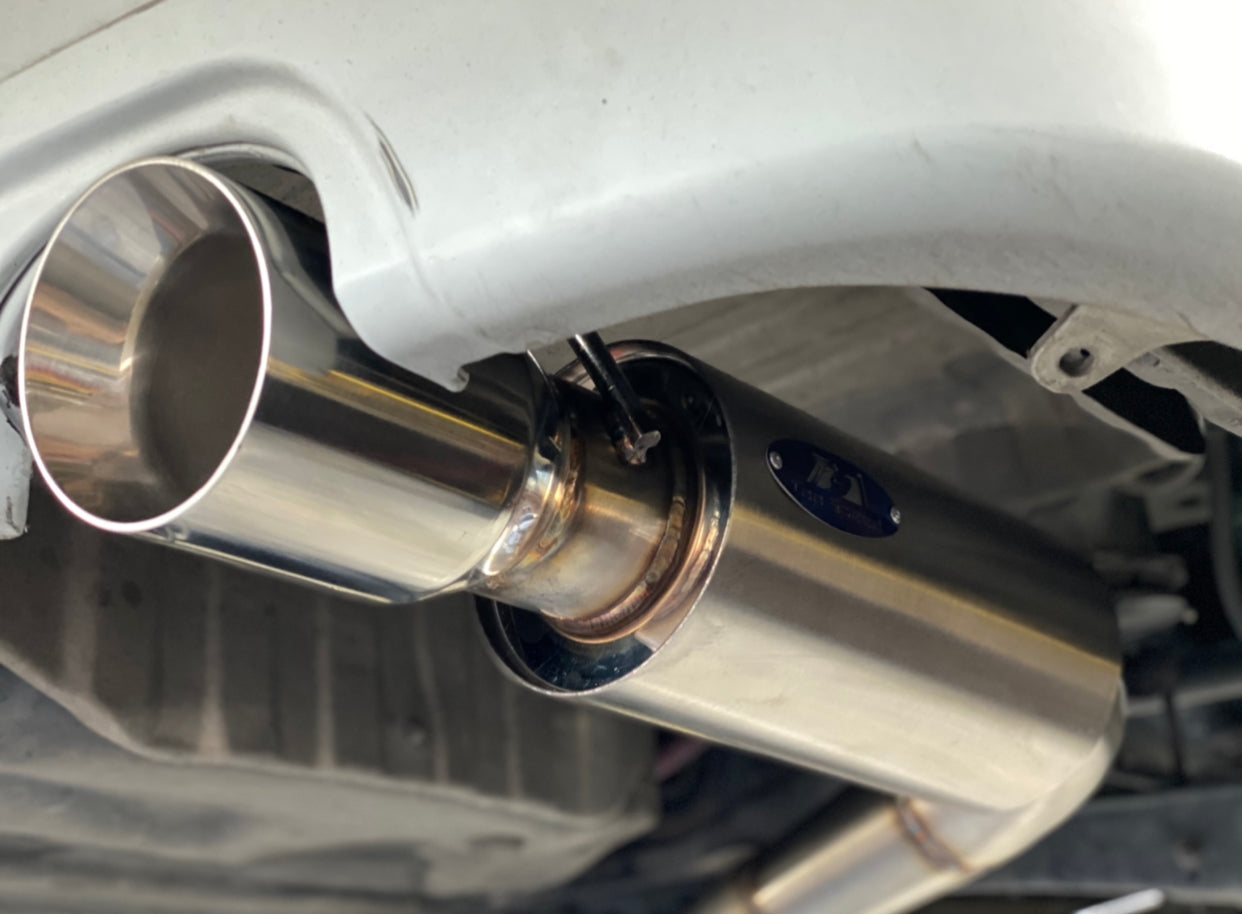Top Speed Pro1 T304 Stainless Steel Round Muffler – Single Inlet / Single Outlet